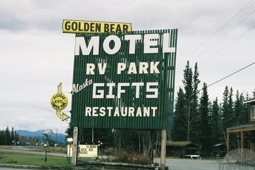 Golden Bear Motel 004